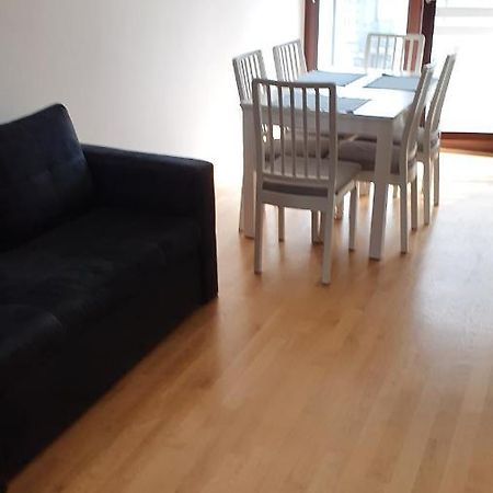 Apartament Na 6 Pietrze Lägenhet Warszawa Exteriör bild